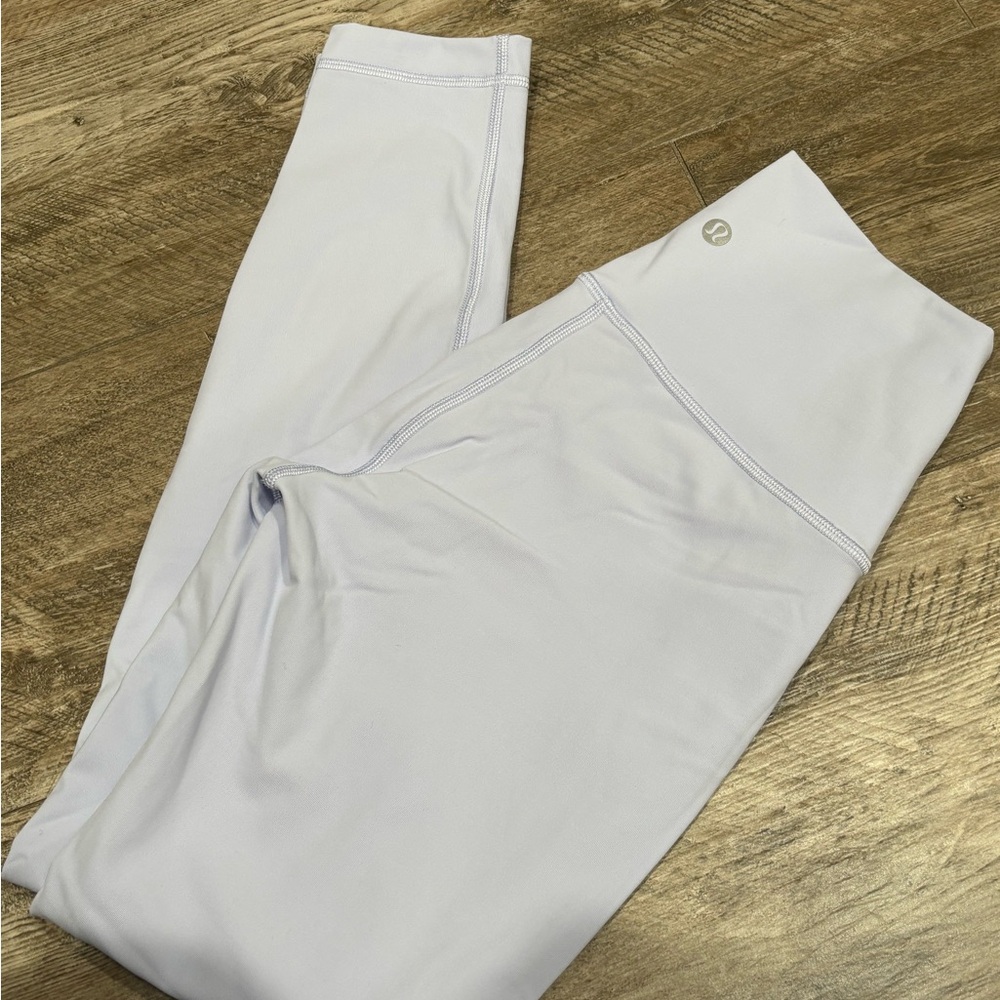 Lululemon Wunder Under High-Rise Tight 25"
Pastel Blue
